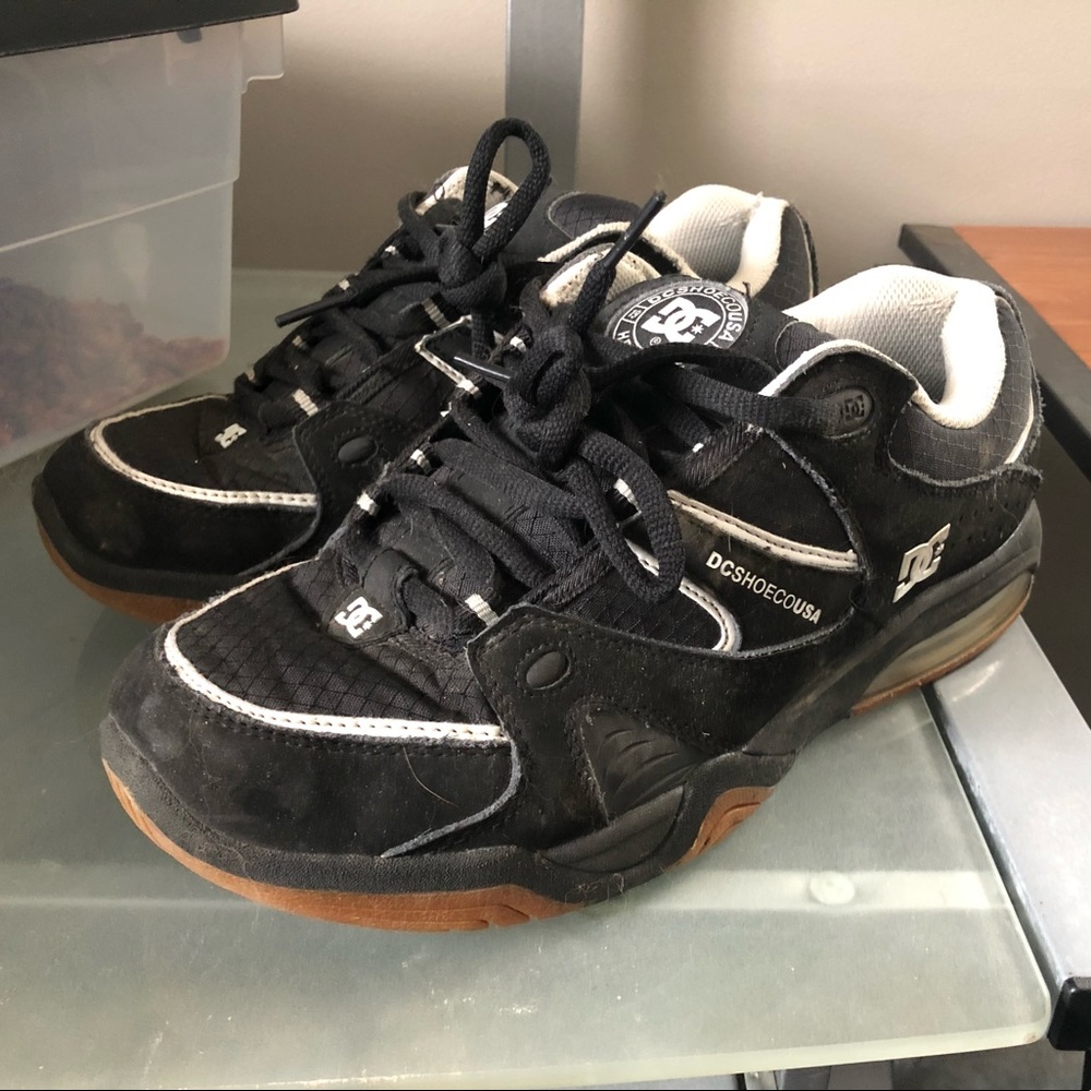 DC Titan Skate Shoes Rare Vintage Size 9.5